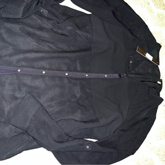 Tahari size M Black Sweater - Picture 7 of 7